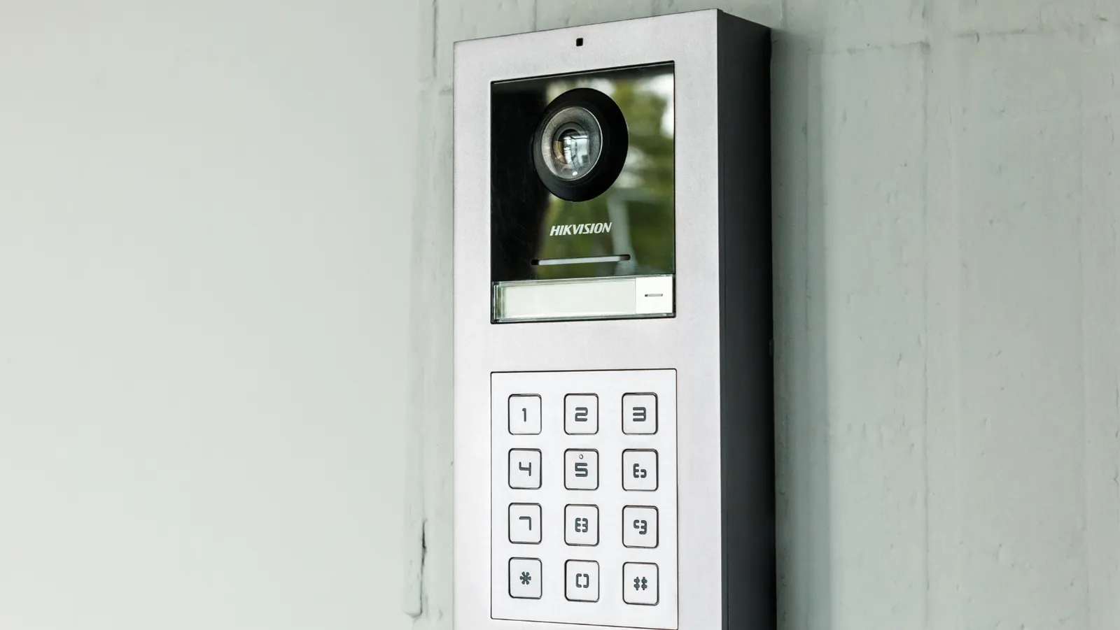 Door access control keypad and reader installed by Central FS